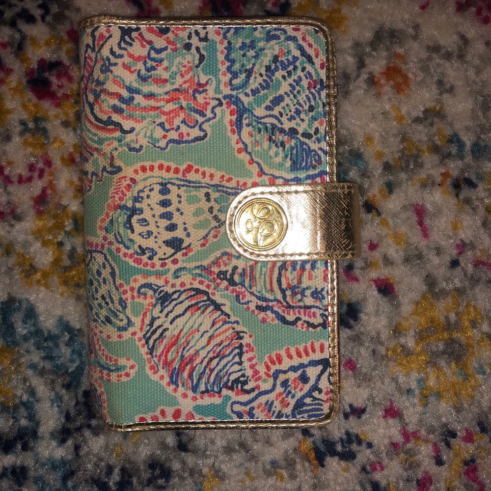 Lily Pulitzer Wristlet!